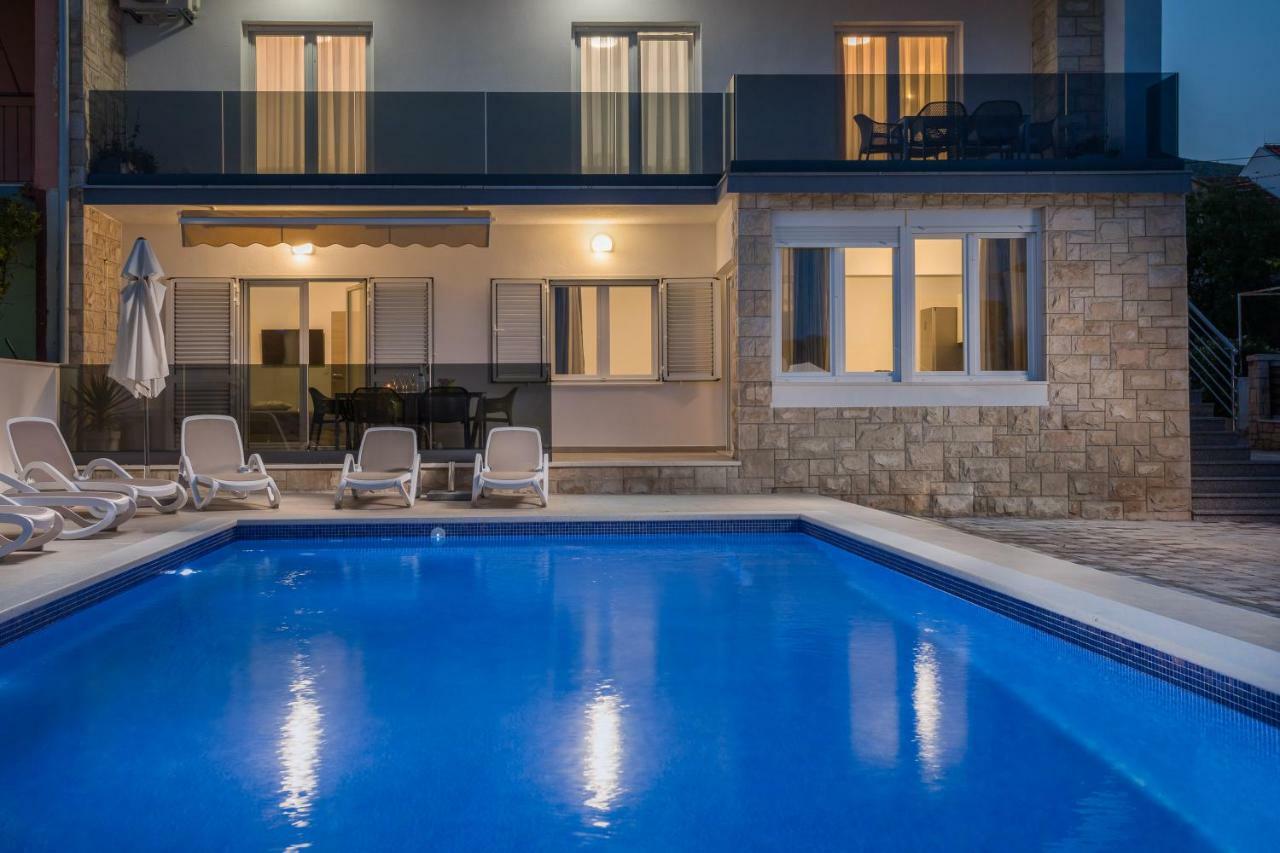 Apartments Apollo Trogir Luaran gambar