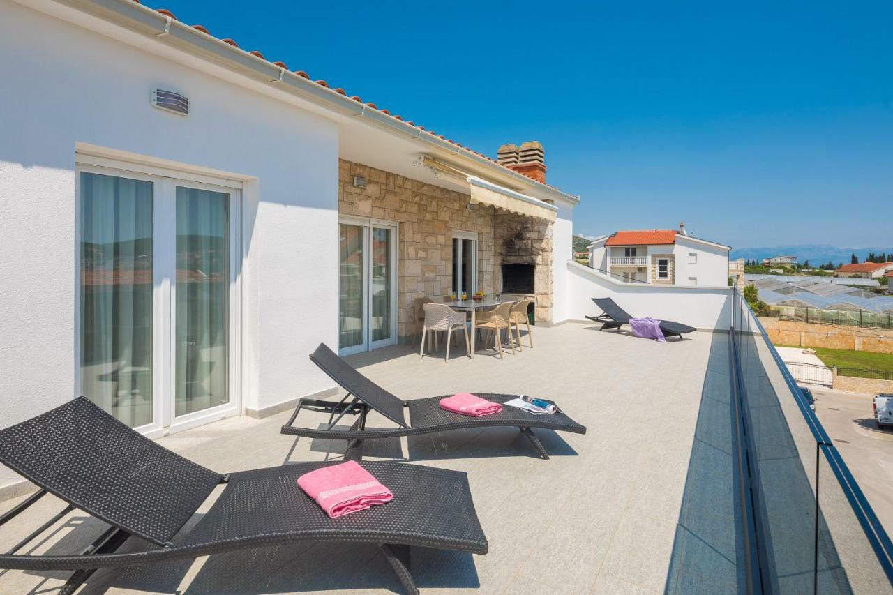 Apartments Apollo Trogir Luaran gambar